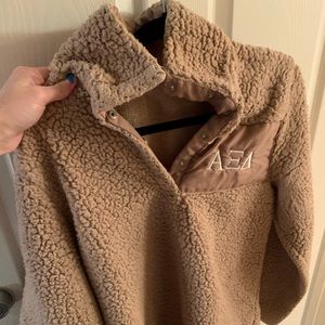 Alpha Xi Delta Fluffy Sherpa